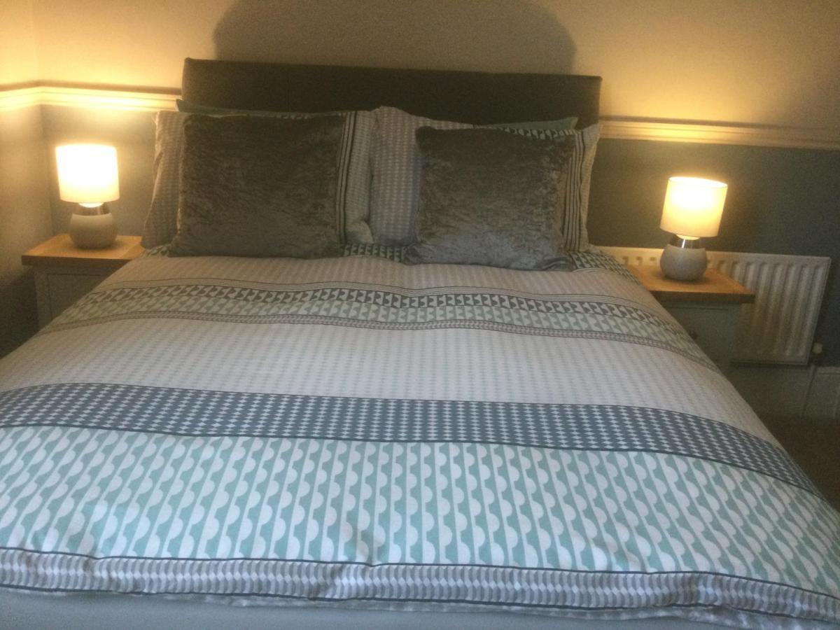Netley Guest House Farnborough  Zewnętrze zdjęcie