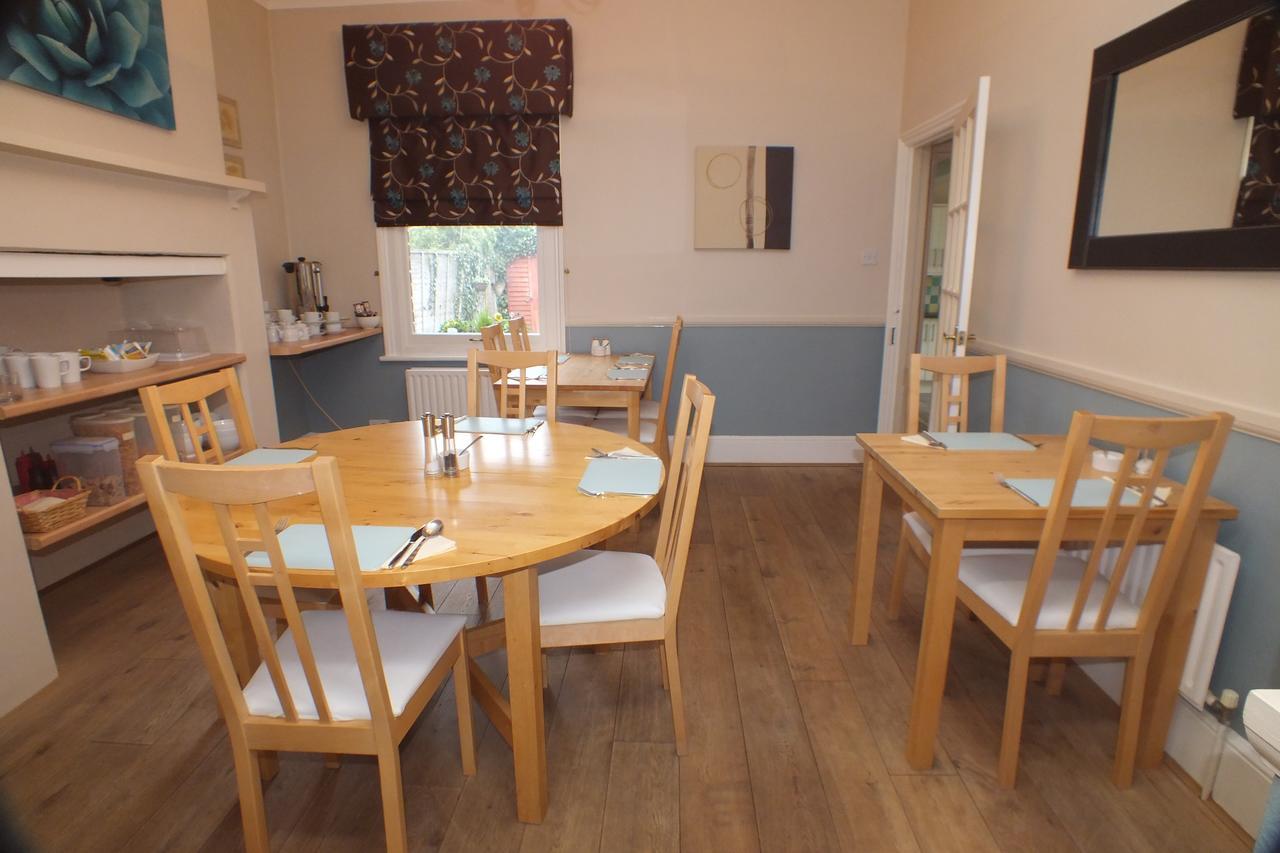 Netley Guest House Farnborough  Zewnętrze zdjęcie