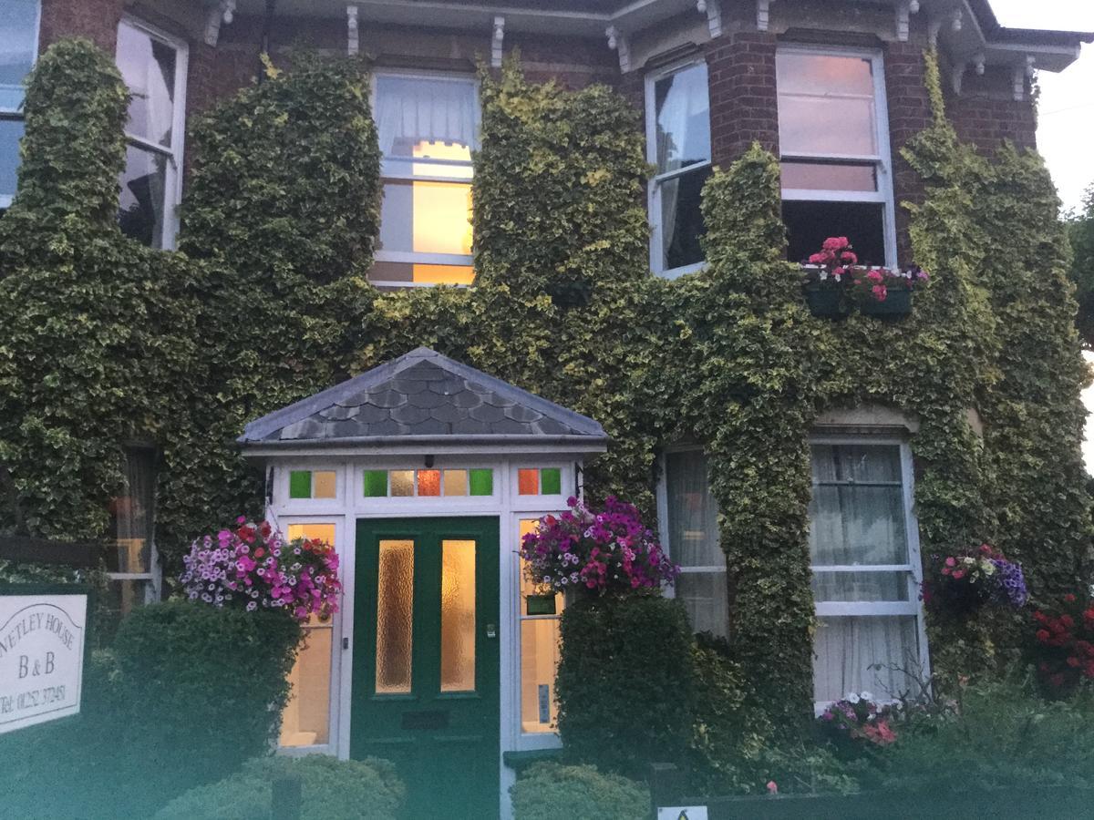 Netley Guest House Farnborough  Zewnętrze zdjęcie