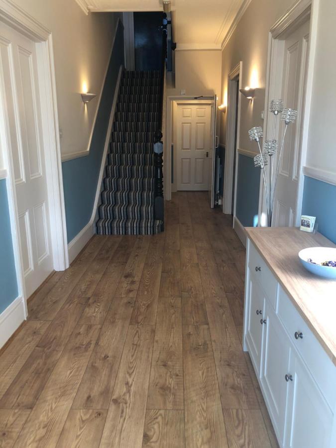 Netley Guest House Farnborough  Zewnętrze zdjęcie
